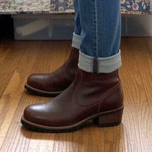 DURANGO Brown Pull On Zip Heel Boots   Mens Size 10.5